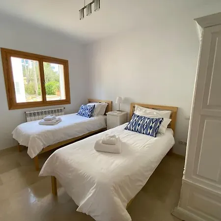 5 Bedroom With Pool Puerto Pollenca Majorca *