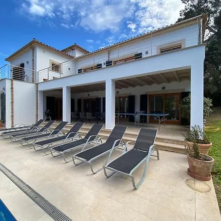 Villa 5 Bedroom With Pool Puerto Pollenca Majorca Port de Pollenca