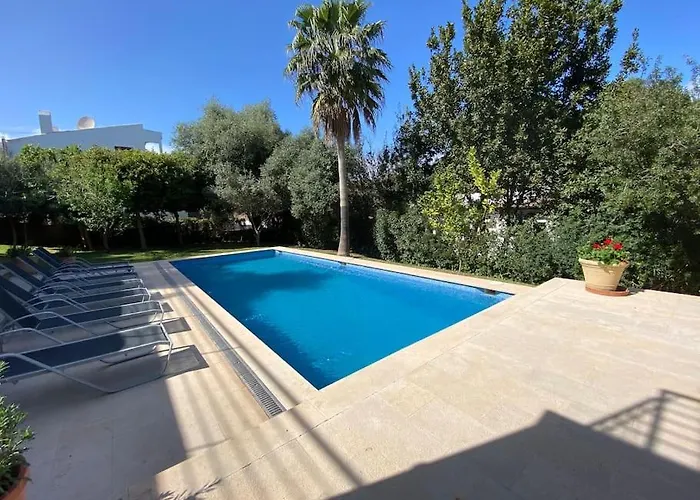 5 Bedroom With Pool Puerto Pollenca Majorca Villa
